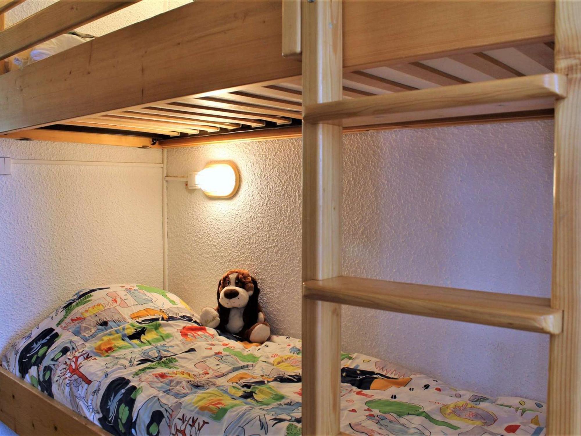 Apartment Cosy A 1850 : 2 Pieces, Coin Montagne, 6 Couchages, Aux Pieds, Terrasse Sud - Fr-1-330-125 *